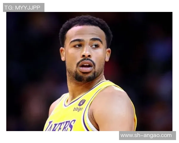 湖人队弃将NBA发展联盟首秀数据惊艳，年轻球员全能表现引热议