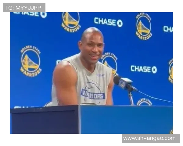 NBA霍福德签约延迟引发的联盟动荡与多方竞争